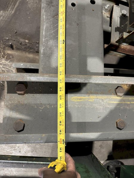 (12) 12&#039; HIGH ADJUSTABLE CANTILEVERED STORAGE RACKING: UPRIGHTS &amp; ARMS: STOCK #21237