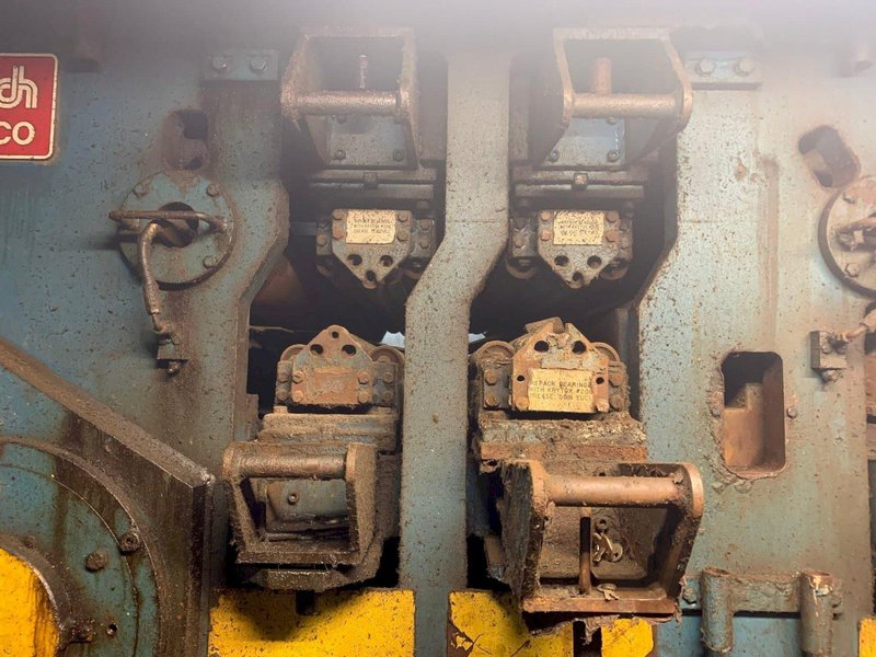 54″ (1370 MM) Monarch Stamco Tension Leveler, 1996