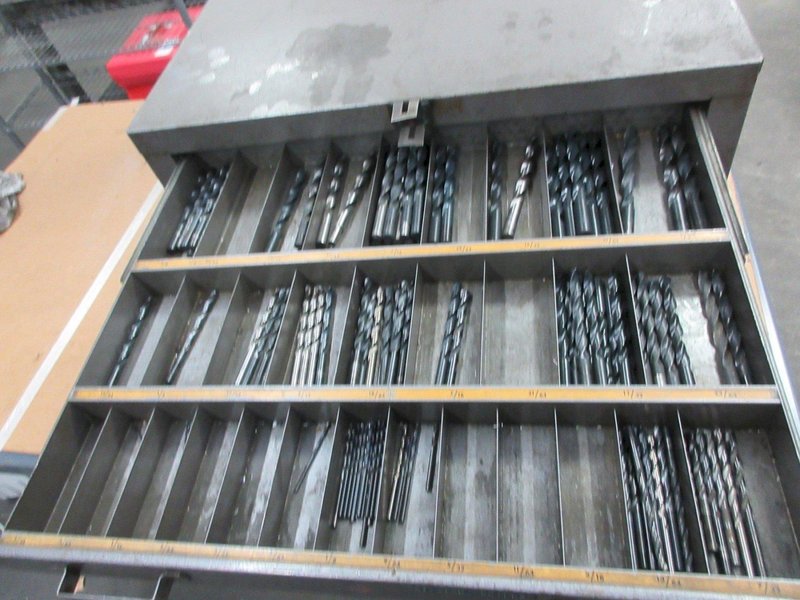Cleveland Reamers and Twist Drills 6 Drawer Cabinet with Contents- Auction Item