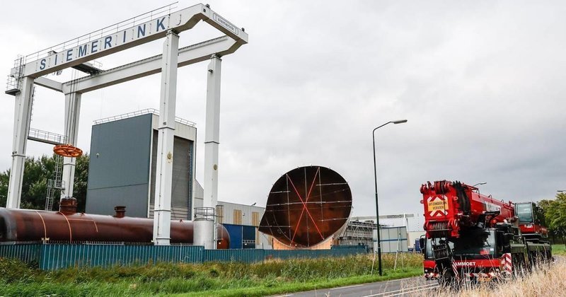 SWF - Gantry Crane 70 ton + 5 ton x 25 meter