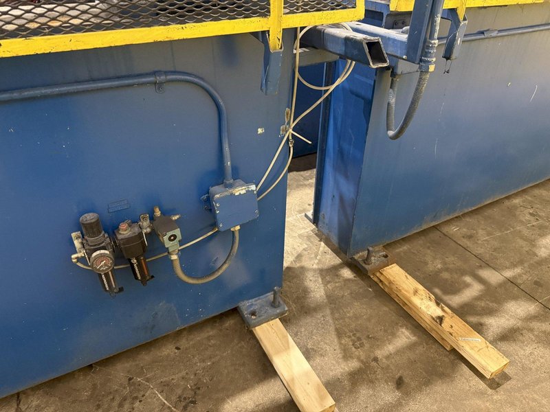 16 STAND x 3" X 18" ROLL SPACE BRADBURY MODEL #430 U-JOINT DRIVE ROLLFORMER: YOBRO #25254