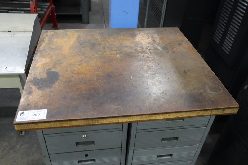 Drawered Workbench with 8 Drawers- Auction Item