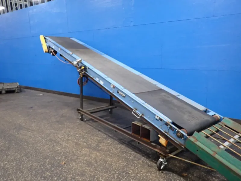 LENCO 30" X 222" PORTABLE CONVEYOR BELT SYSTEM