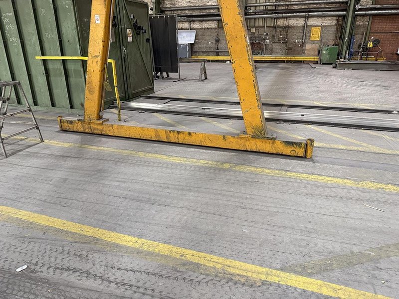 Abus - Semi-portal 5 ton x 15 050 mm