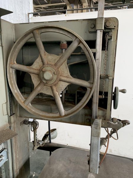 18" GROB NS18 VERTICAL BANDSAW. STOCK # 0683824.
