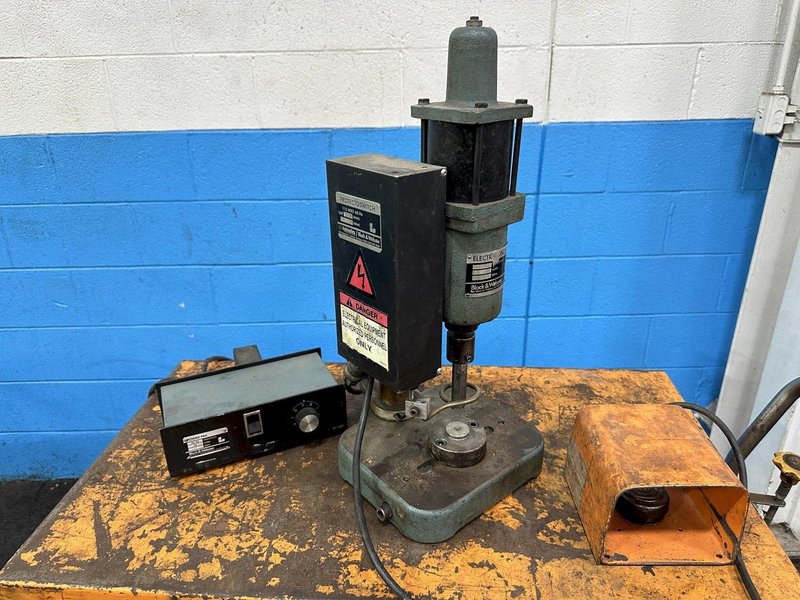 BLACK &amp; WEBSTER IMPACT HAMMER: STOCK #76884