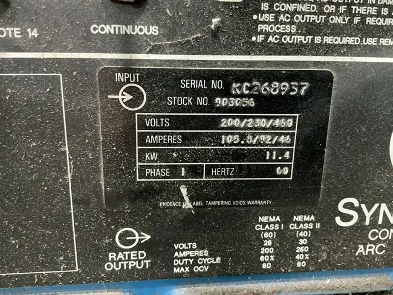 MILLER 250 A WELDER  -  SYNCROWAVE 250