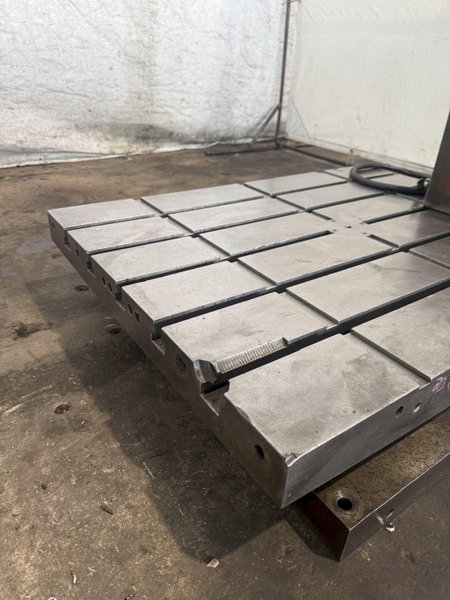 30" X 40" DEVLIEG AIR LIFT ROTARY TABLE. STOCK # 0221026