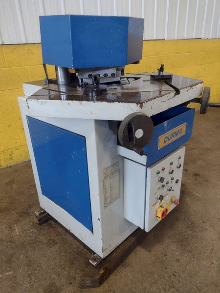 8&quot; x 8&quot; DURMA HYDRAULIC NOTCHER: STOCK 16438