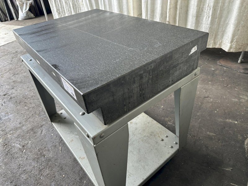 24&quot; X 36&quot; STARRETT GRADE AA GRANITE PLATE: STOCK #77068