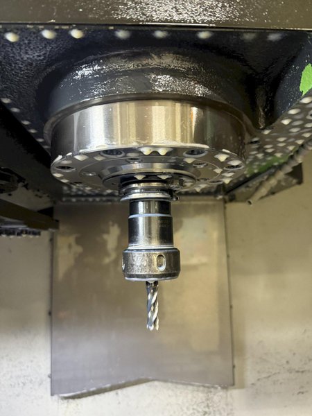 Used Doosan DNM 5700 CNC Vertical Machining Center For Sale 2017