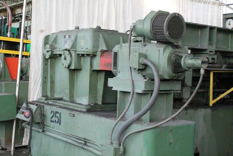 48&#039; X 16 GA MCKAY 7-ROLL BACKED UP STRAIGHTENER : STOCK #64602