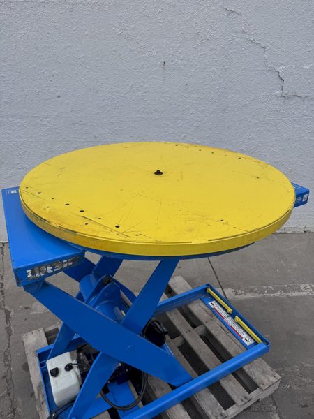 3000 LB BISHAMON MODEL L3K-TT HYDRAULIC SCISSOR LIFT TABLE: STOCK #81315