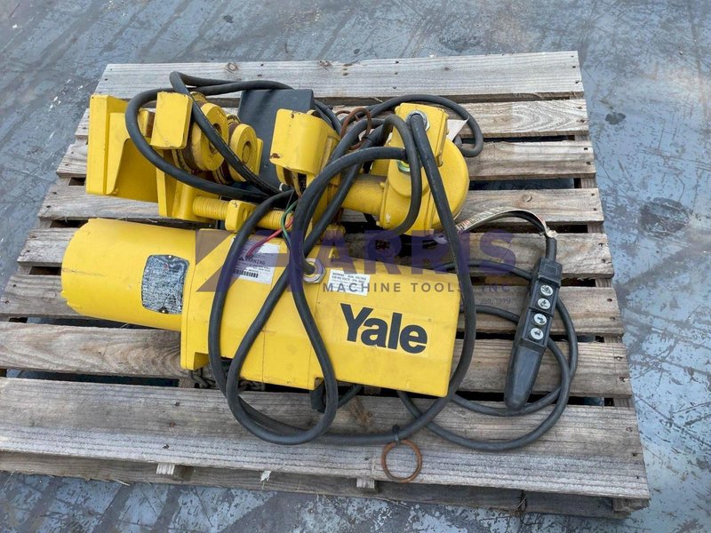 2 Ton Abell-Howe Wall Mount Jib Cranes with 1 ton hoists with Power Trolleys
