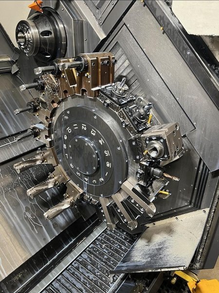 Okuma LT3000 EX Twin Star Multi Axis CNC Lathe, 2020 – Renishaw Probe, Bar Feeder, Chip Conveyor