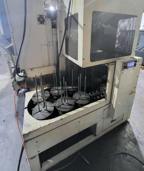 FUJI TNW-35TR 6-AXIS TWIN SPINDLE LIVE TOOL LATHE W/ GANTRY LOADER, 2007- Twin Turrets, 8″ Chucks x2