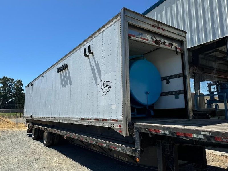 Cleaver-Brooks 8.375MM BTU Oil-Fired Boiler System – 1962 – Complete Steam Package