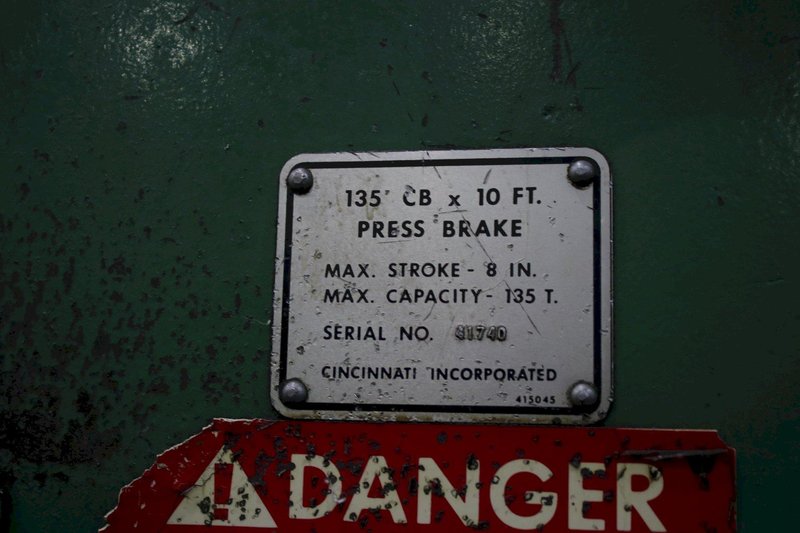 135 X 12&#039; CINCINNATI CB10 HYDRAULIC PRESS BRAKE: STOCK #76420