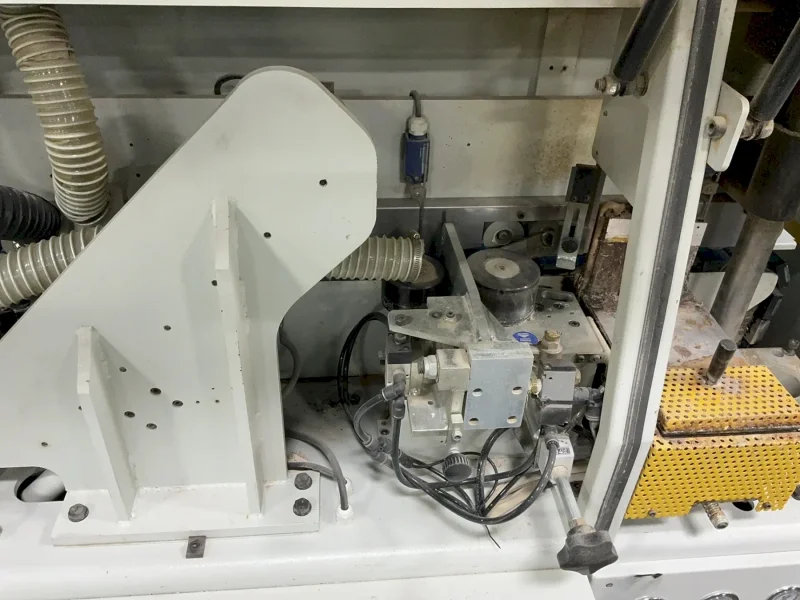 BIESSE 102” EDGE BANDER  -  SPARK 3.3