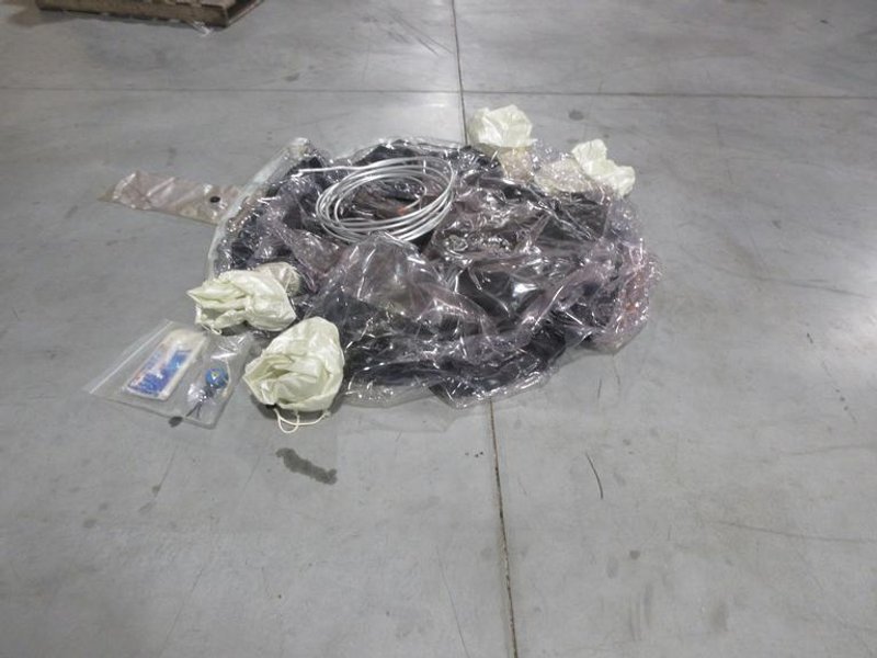 Inflatable Table Top Welding Enclosure, Approx 48" Diameter with Tubing and Patching Accessories- Auction Item