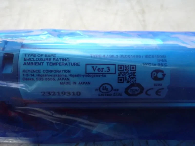 KEYENCE SAFETY LIGHT CURTAIN   -  SL-V80H