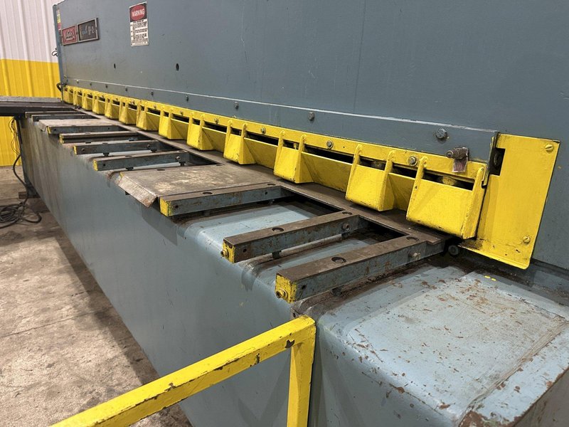 12&#039; X 1/4&quot; NIAGARA MODEL #SP-12-1/4 HYDRAULIC SHEAR: STOCK #22385