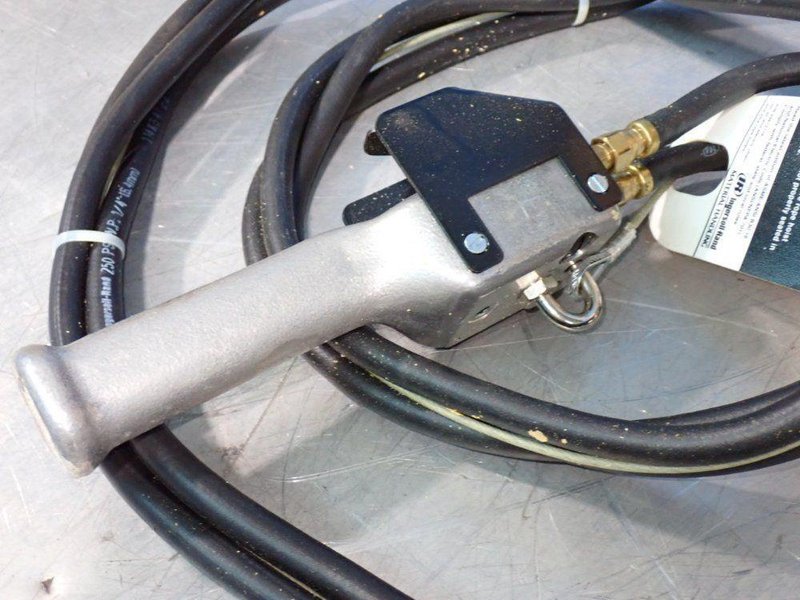 INGERSOLL RAND 90PSIG MAX INDUSTRIAL AIR CHAIN HOIST  -  7756E-2K15-K108