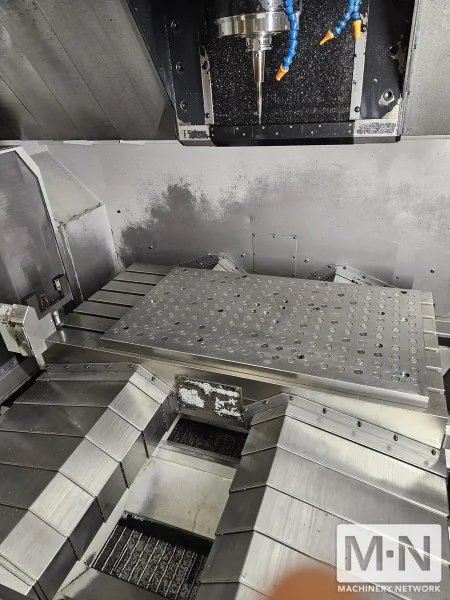 Makino V77 CNC Vertical Machining Center, 2005