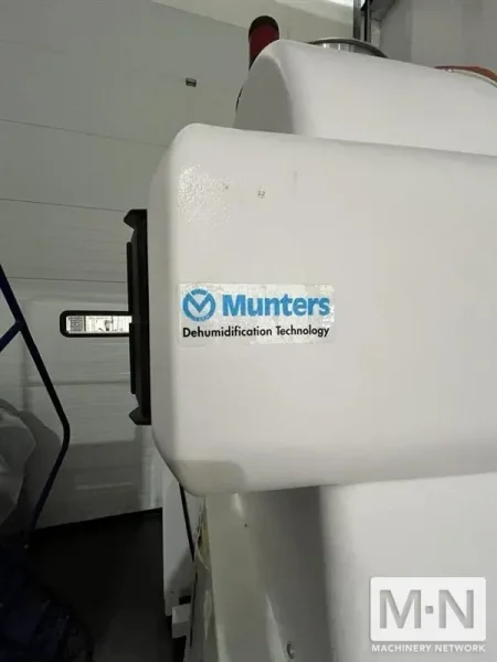 50 LB/HR CONAIR MODEL MDCW-50 CAROUSEL DRYER MFG 2015 LOW HOURS