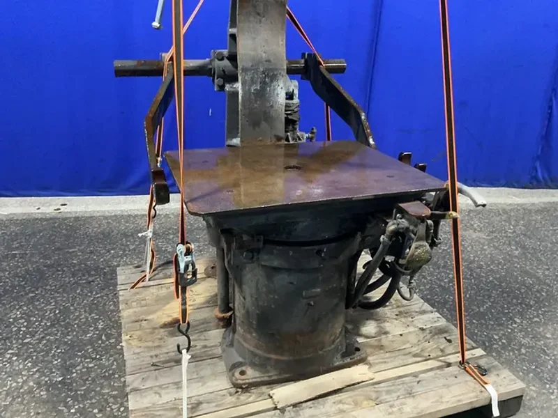 OSBORN 28” X 34” ROTOLIFT MOLDING MACHINE  -  3161-8