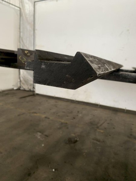 8&#039;6&quot;(102&quot;) PRESS BRAKE TOP GOOSE NECK MALE DIE. STOCK # 0876724