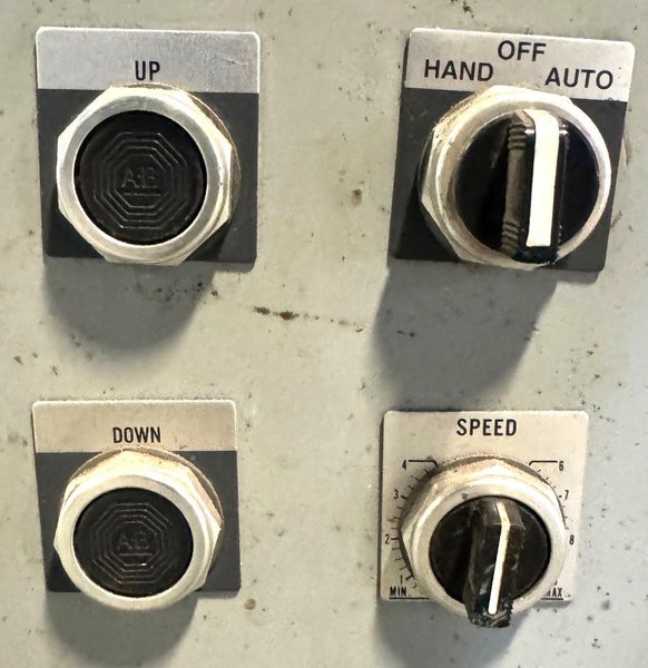 500 Lb. Welding Positioner, Power Rotation &amp; Tilt, 48" Dia. Tbl. 1 Phase