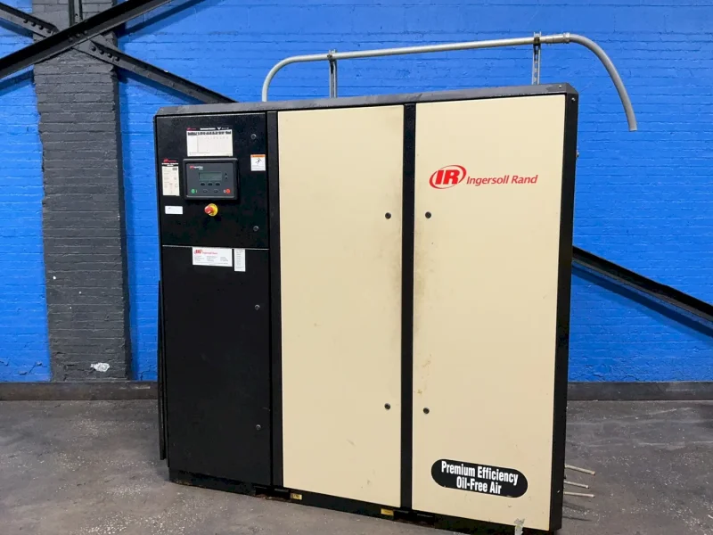 INGERSOLL RAND 150 PSIG AIR COMPRESSOR  -  IRN50H-0F