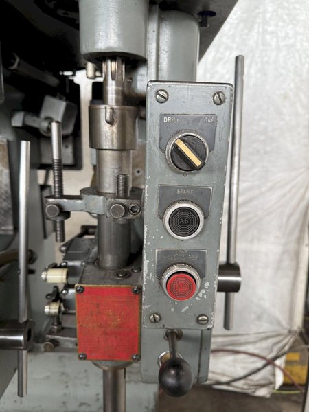 6-SPINDLE ALLEN VARIABLE-SPEED GANG DRILL PRESS. STOCK # 0550325