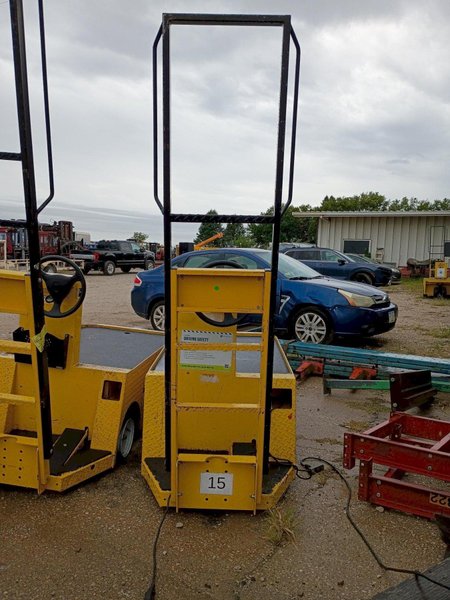 1 - PREOWNED 2015 PACK MULE SC-775-6CA Maintenance Cart - Durable Material Handling Solution