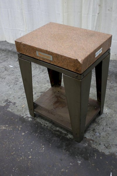 18&quot; X 24&quot; STARRETT PINK GRANITE PLATE ON STAND: STOCK #74829