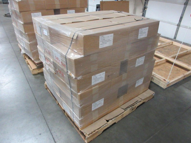 Pallet of 6x25.5x1.5&quot; Lip Wicketed Bags, Approx 30 Cases, 1200 Bags Per Case- Auction Item