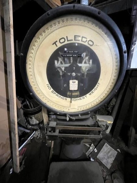 TOLEDO FLOOR SCALE STOCK #4002