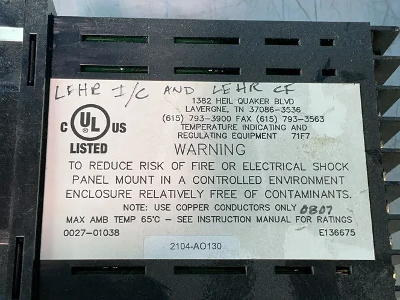 Chromalox Industrial Temperature Controllers - 2104-ao