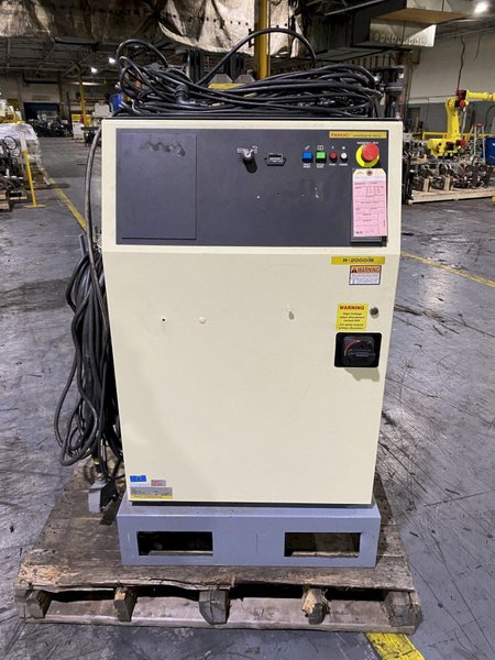 FANUC – R-2000iB/210F w/ R-30iA Controls USED