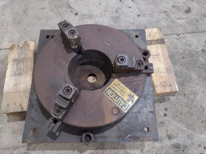 20&quot; 3 JAW SELF CENTERING FIXTURE CHUCK: STOCK 18206