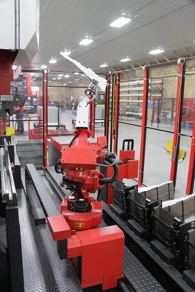 60 Ton x 4′ Amada EG6013 Automated Bend Cell, 2017 – 6 -Axis Robot, 7-Axis Backgauge