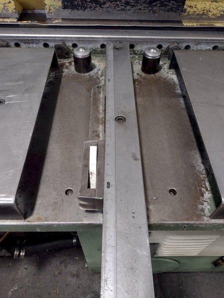 12&#039; X 9 GA (.156&quot;) ADIRA MODEL #GHO-0437 HYDRAULIC SHEAR: STOCK #16384