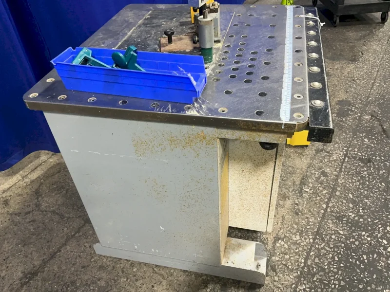 FRAVOL 2.7 KW, 36”X34” TABLE SEMI-AUTOMATIC CONTOUR EDGEBANDER  -  VSB