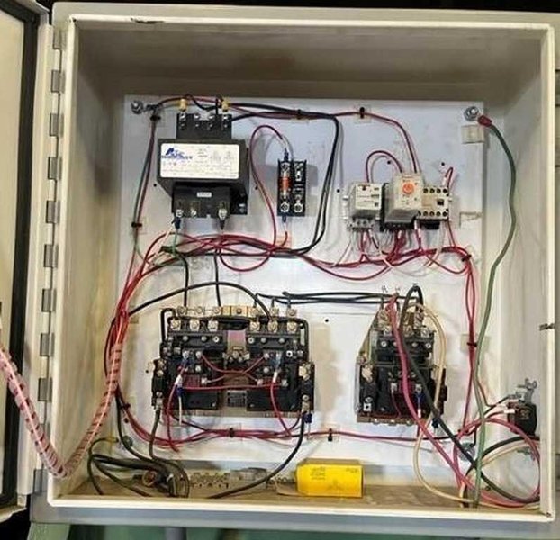 12,000# x 36" American Steel Line Uncoiler