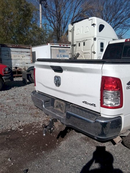 Dodge Ram 2500 Tradesman Heavy Duty 4×4 Pickup, 2020