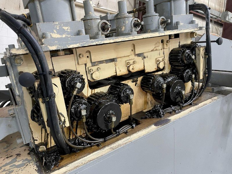 Coe Press Coil Cradle Straightener Combination 10,000 lbs. x 12" Wide