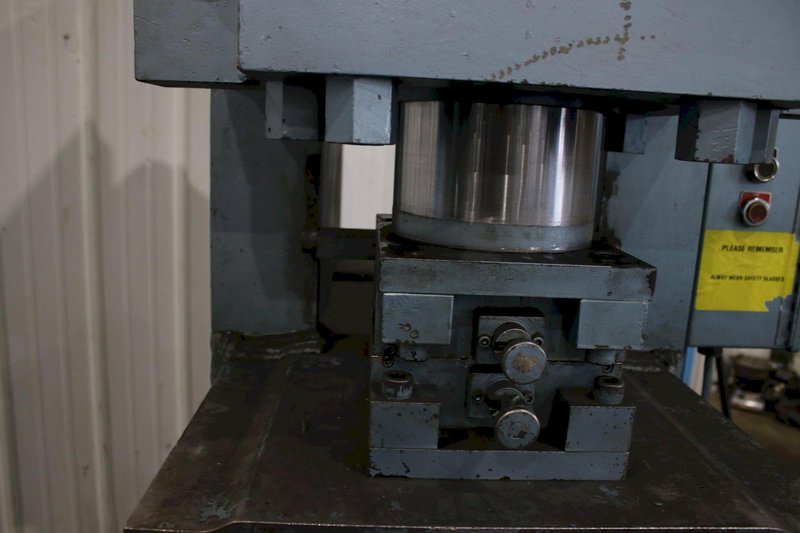 150 TON CROSBY HYDRAULIC SWAGING PRESS: STOCK #74576