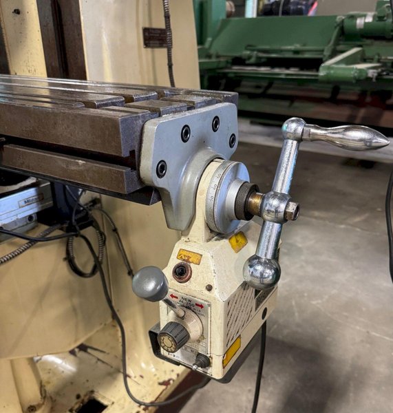 Chevalier Vertical Mill FM-3VS, 3 HP, V-Speed, 9&quot; x 42&quot; P.F. Tbl., DRO