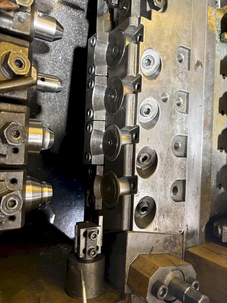 1/4" Nakashimada TH4-6A 4 Die 4 Blow Header